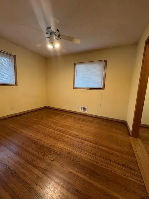 5530 Halifax Avenue N, Minneapolis, MN 55429