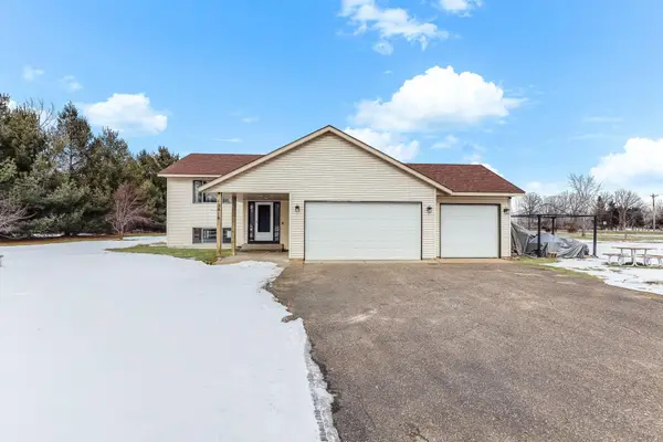 12816 296th Avenue Nw, Princeton, MN 55371