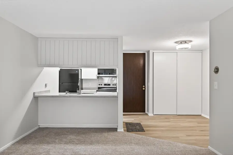 2800 Hamline Avenue N #303, Saint Paul, MN 55113 - #2