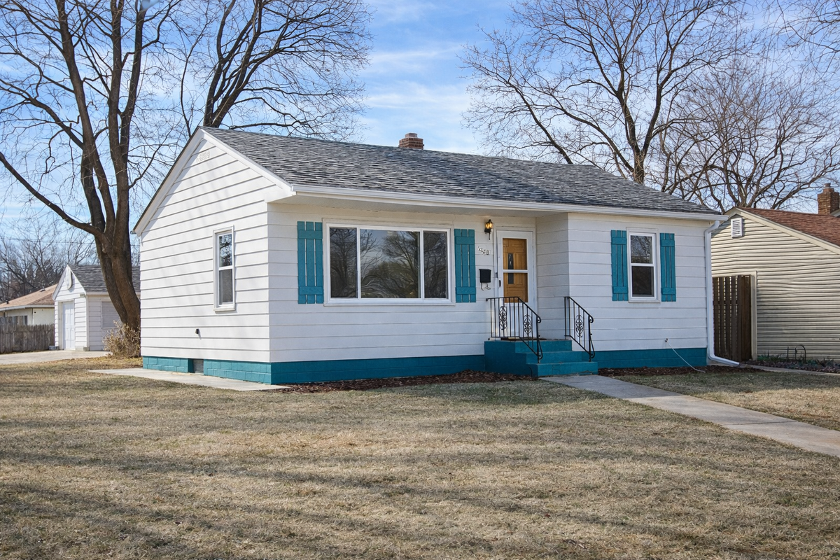 1220 Conway Street, Saint Paul, MN 55106 - #1