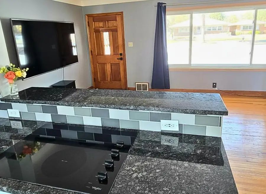 1220 Conway Street, Saint Paul, MN 55106 - #3