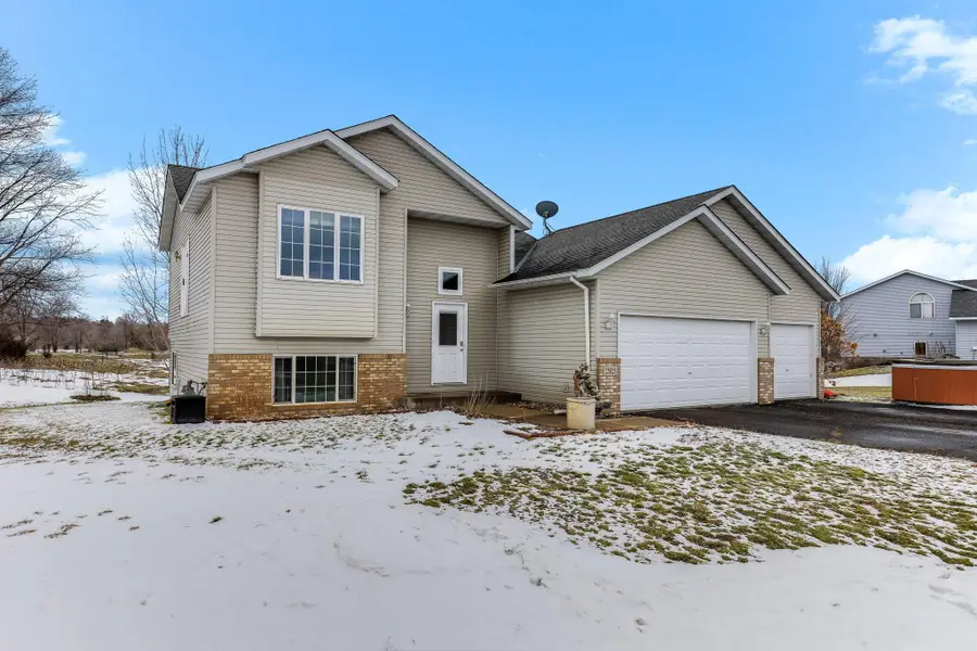 25825 106th Street Nw, Zimmerman, MN 55398 - #2