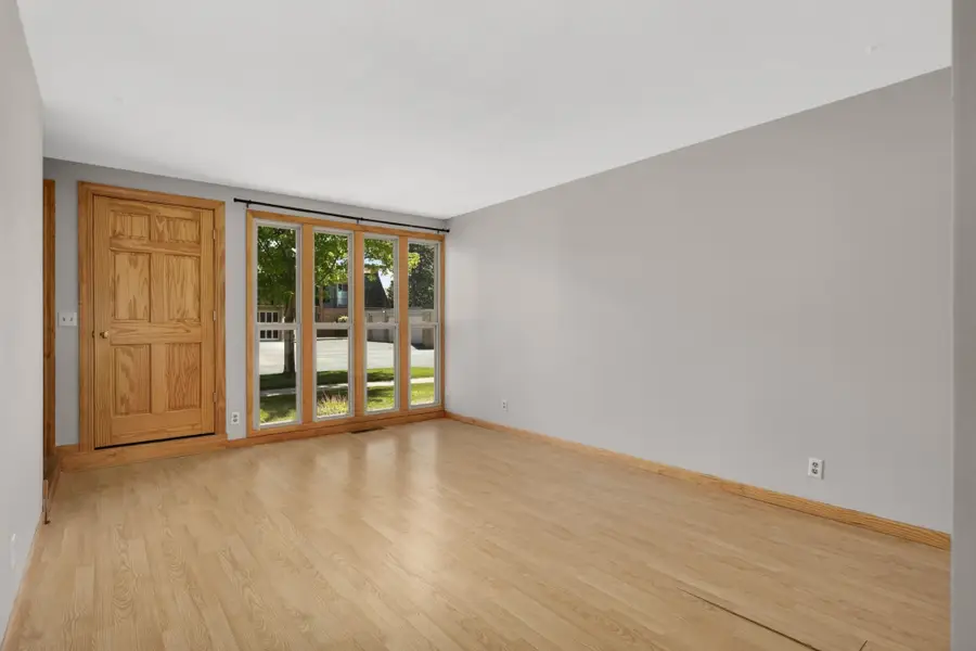 6425 Barrie Road, Edina, MN 55435 - #3