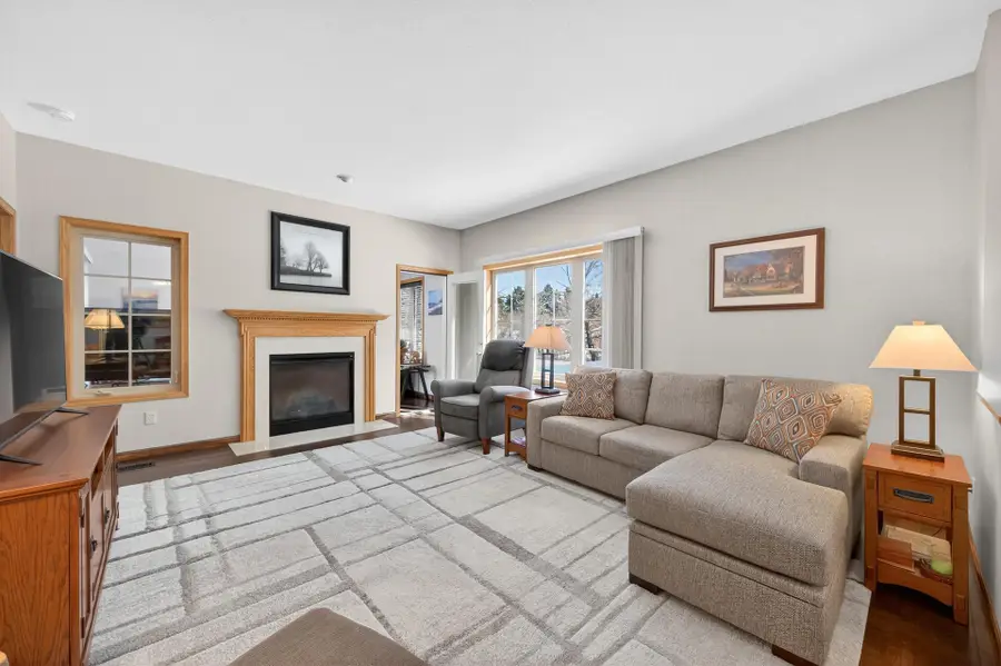 367 Allen Avenue, Saint Paul, MN 55117 - #2