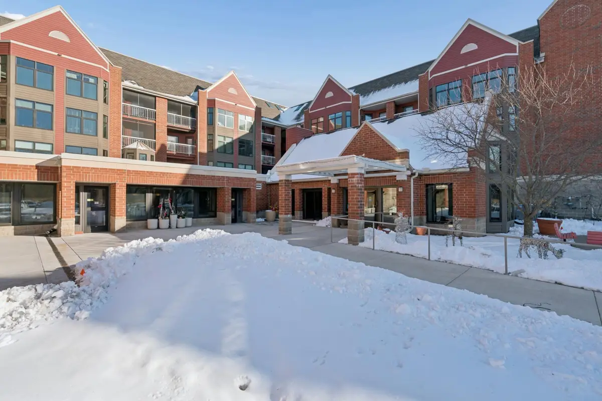 500 County Road B W #134, Saint Paul, MN 55113 - #1