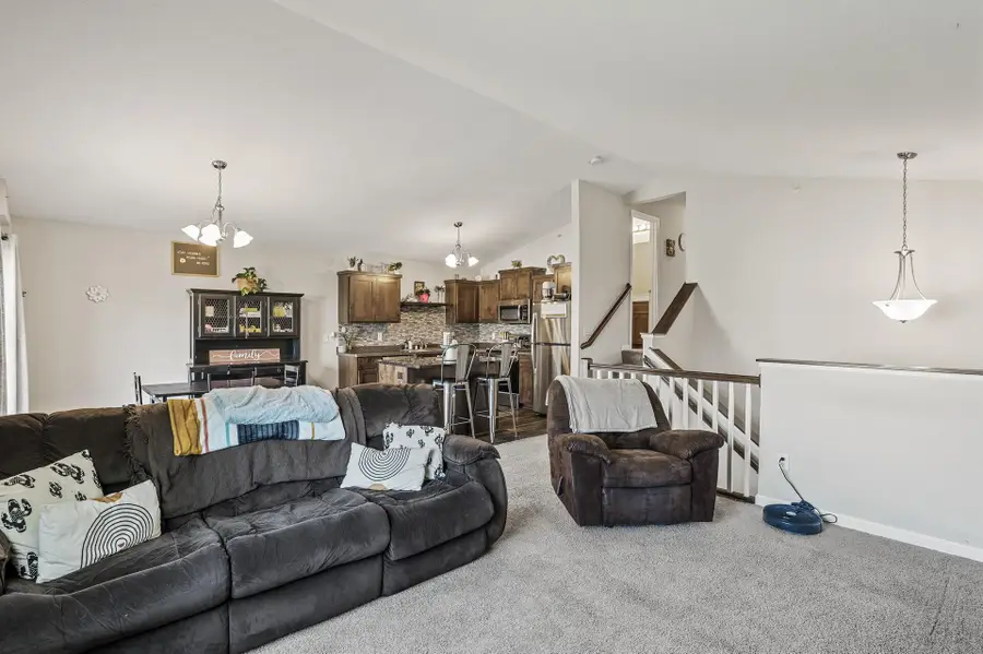 8555 Gateway Circle, Monticello, MN 55362 - #3