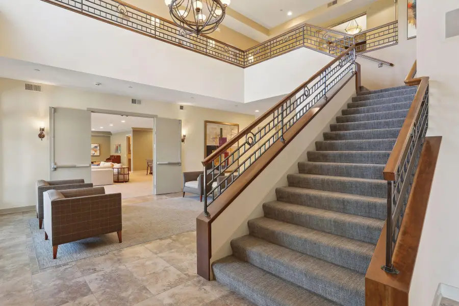 555 Oak Ridge Place #360, Hopkins, MN 55305 - #2