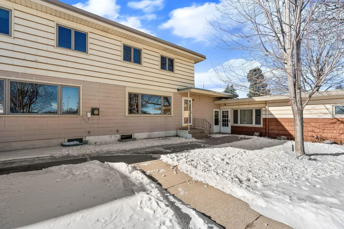 315 14th Street Nw, Austin, MN 55912 - #1