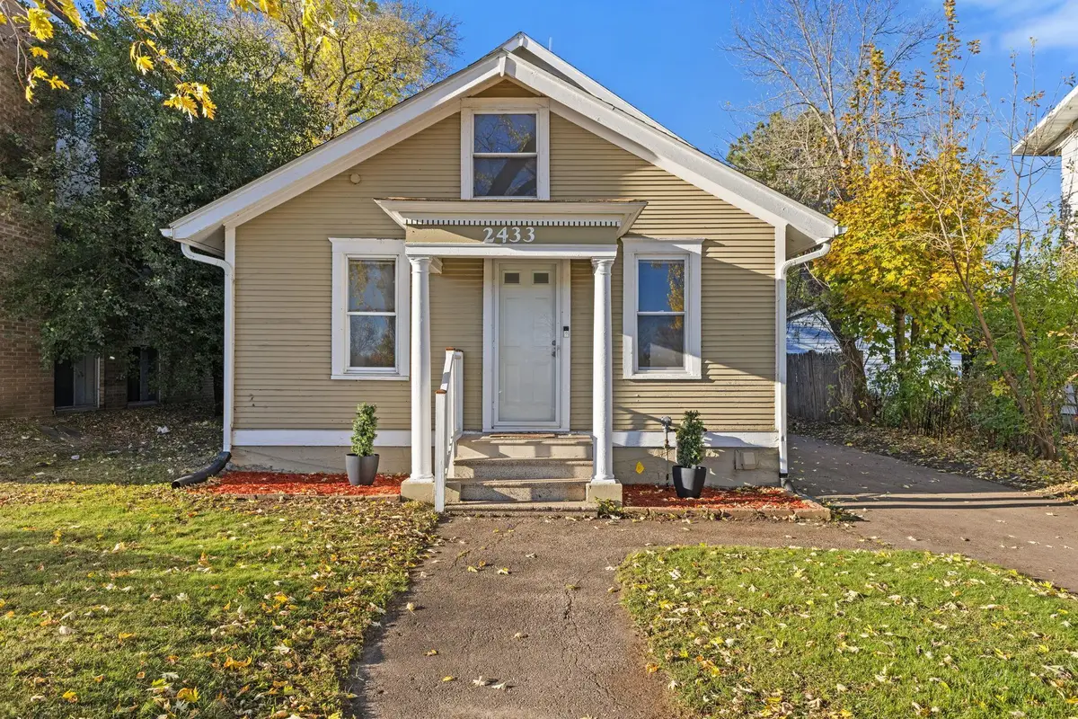 2433 Youngman Avenue, Saint Paul, MN 55116 - #1