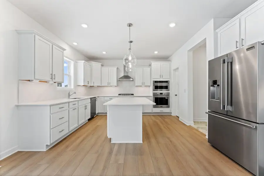 266 6th Street Nw, Delano, MN 55328 - #3