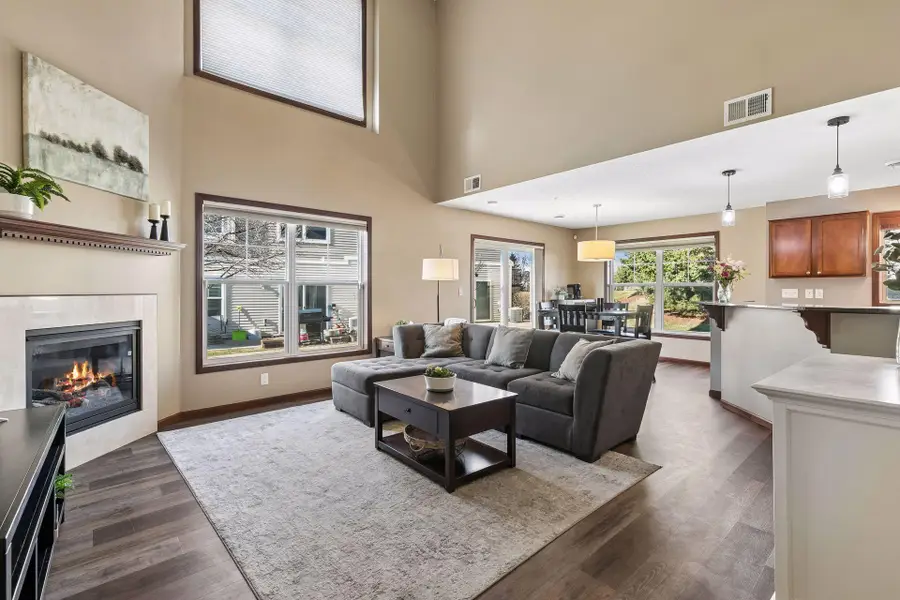 593 Stonewood Way, Burnsville, MN 55306 - #2