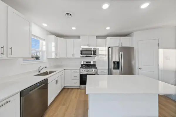 21669 Lilac Drive, Farmington, MN 55024