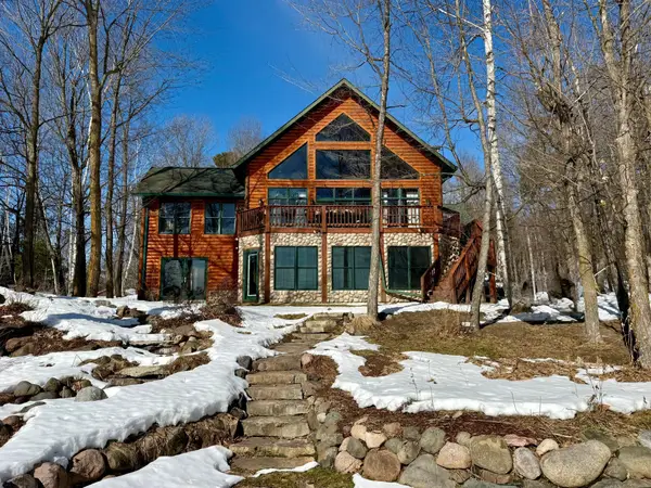 W2325 Belvidere Road, Sarona, WI 54870