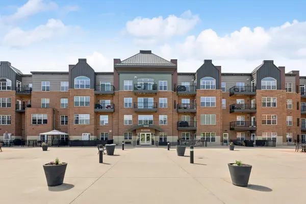 1800 Graham Avenue #325, Saint Paul, MN 55116