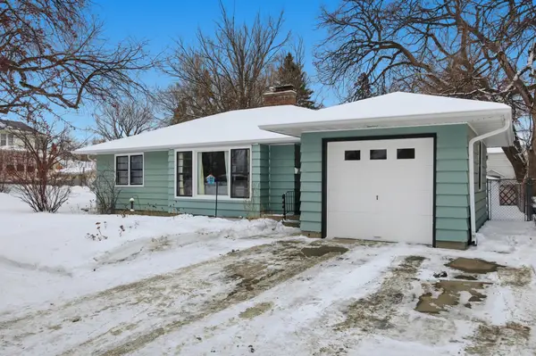 602 4th Street S, Moorhead, MN 56560