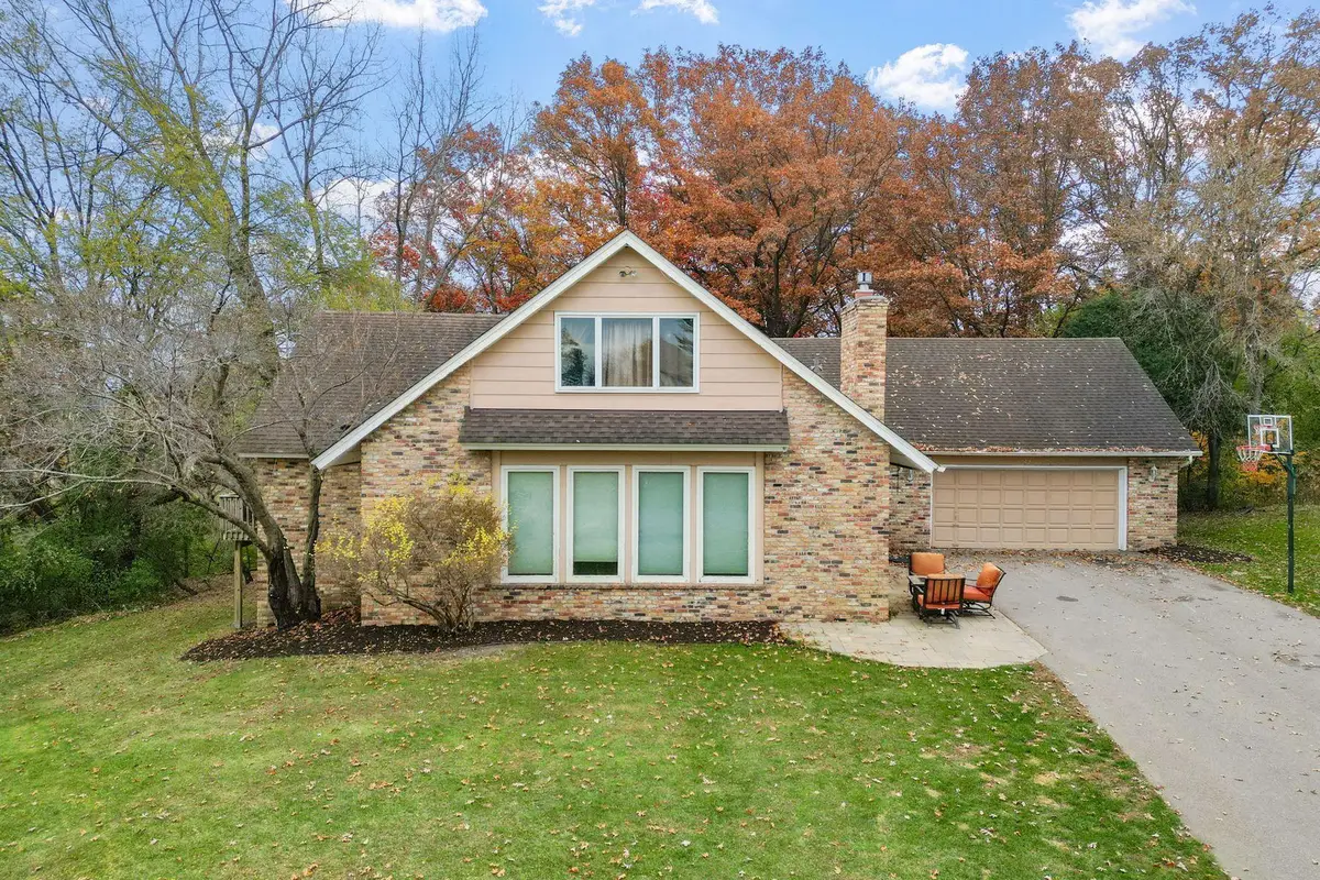 71 Deer Hills Court, Saint Paul, MN 55127 - #1