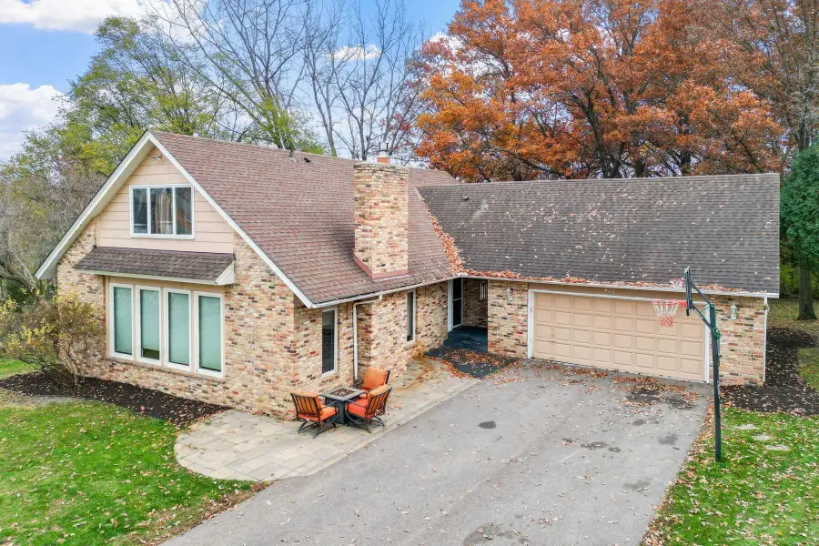 71 Deer Hills Court, Saint Paul, MN 55127 - #2