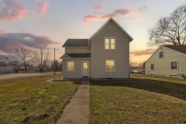 209 Division Street S, Morristown, MN 55052