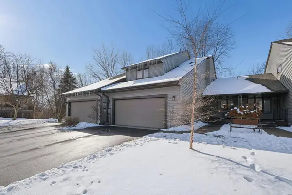 3683 Widgeon Way, Eagan, MN 55123