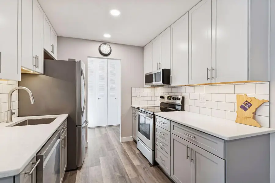 4380 Brookside Court #119, Minneapolis, MN 55436 - #2