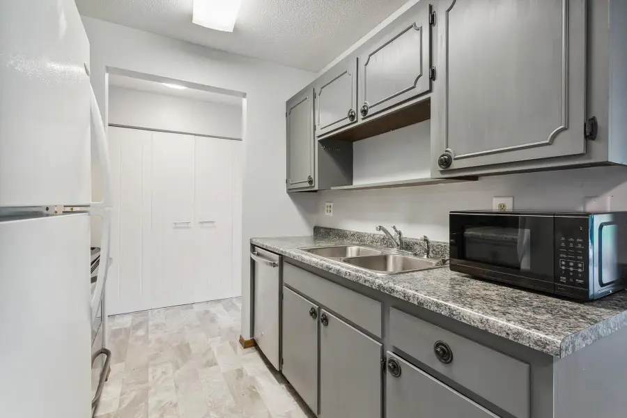 3200 Virginia Avenue S #107, Minneapolis, MN 55426 - #3