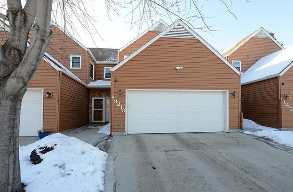 3210 15th Avenue S, Fargo, ND 58103