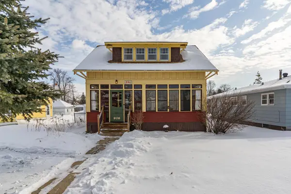 906 Stearns Street, Crookston, MN 56716