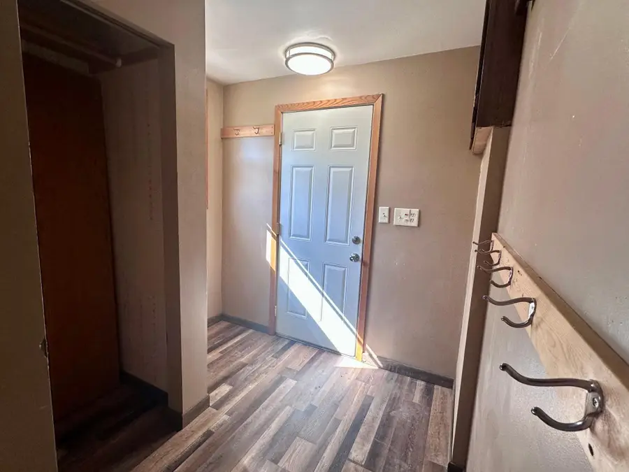 627 W 1st Street S, Cottonwood, MN 56229 - #3