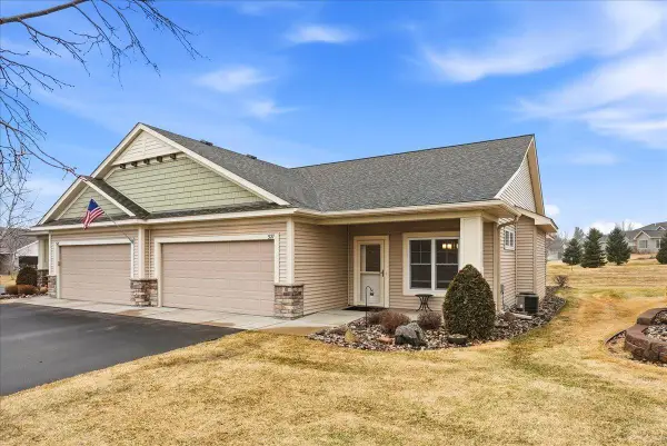 527 Morgan Drive, New Richmond, WI 54017