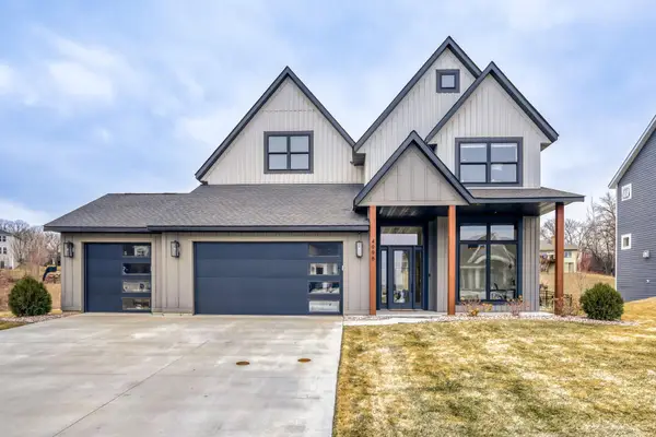 4998 Beach Street Ne, Prior Lake, MN 55372