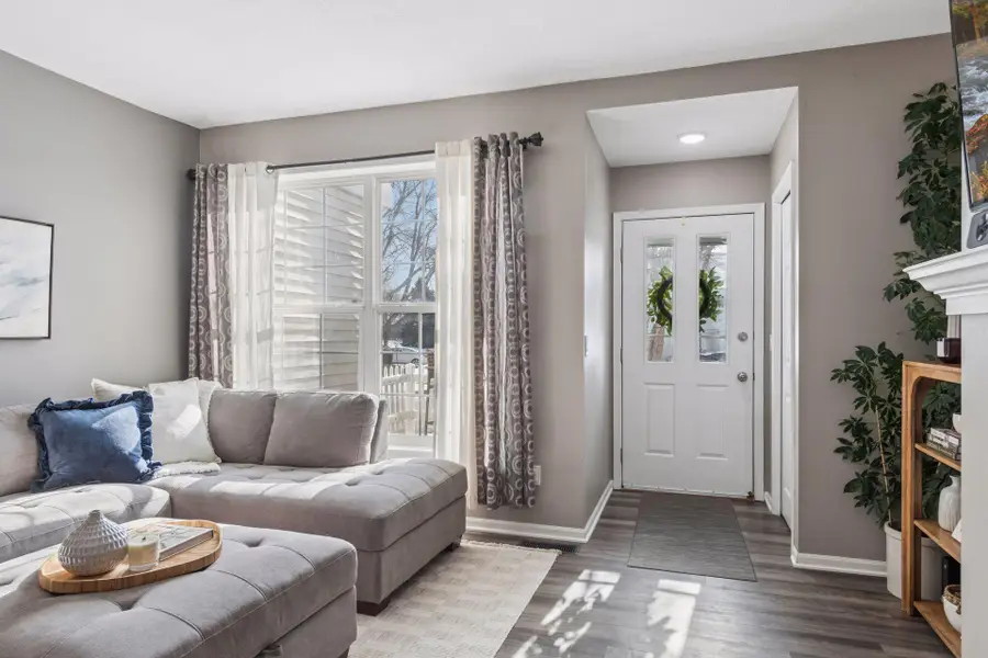 7702 Bluebonnet Boulevard, Chanhassen, MN 55317 - #2