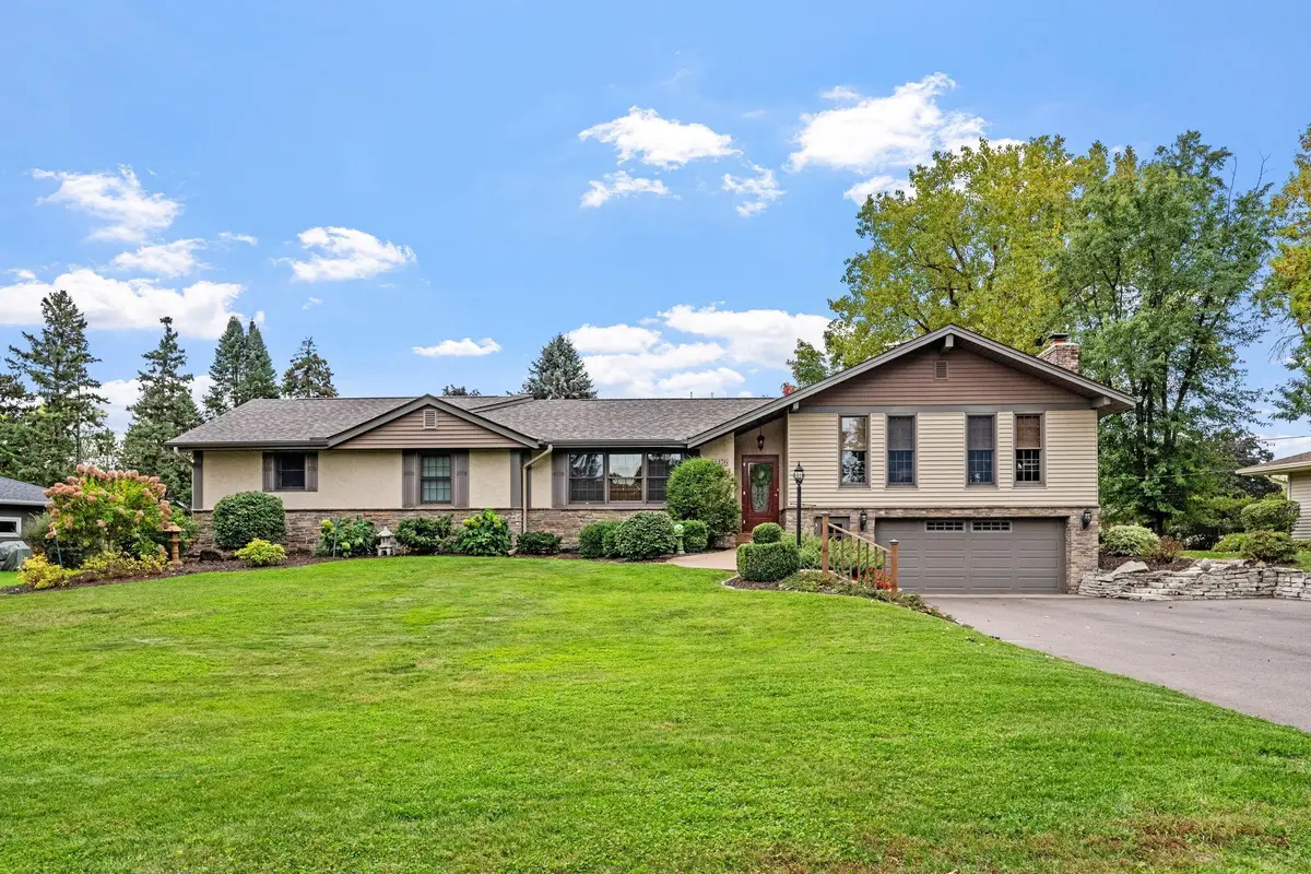 2476 Tierney Avenue E, Saint Paul, MN 55109 - #1