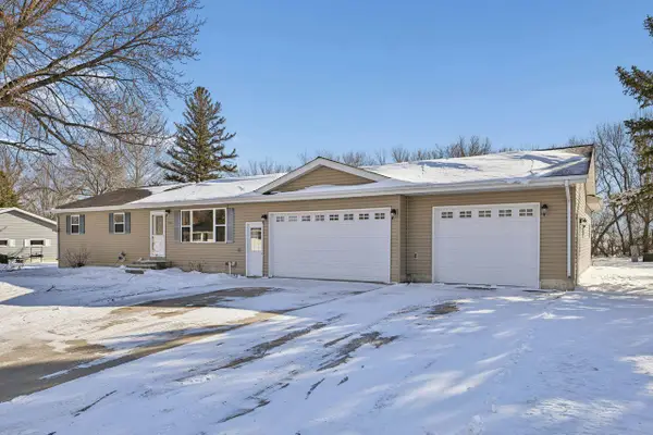 405 Sunrise Drive, Olivia, MN 56277