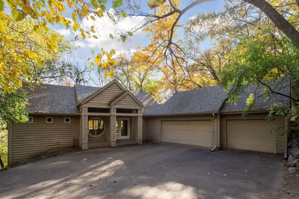 5349 Shady Hills Circle, Excelsior, MN 55331