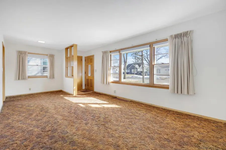 3432 Zinran Avenue S, Minneapolis, MN 55426 - #2