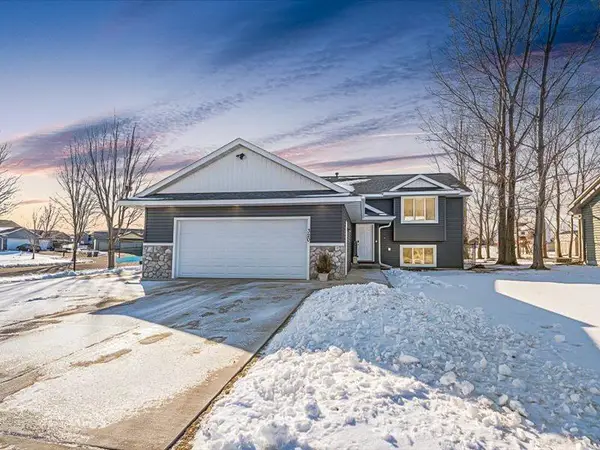 320 Bluebill Street, Baldwin, WI 54002