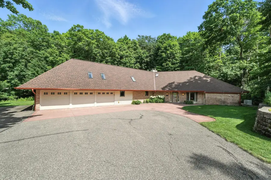 1000 Heritage Lane, Wayzata, MN 55391 - #2