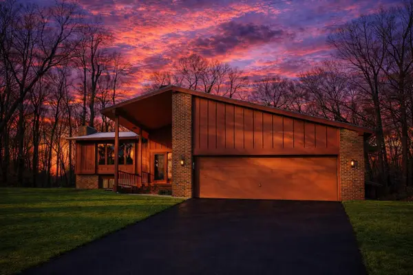 5210 Shady Lane, Excelsior, MN 55331