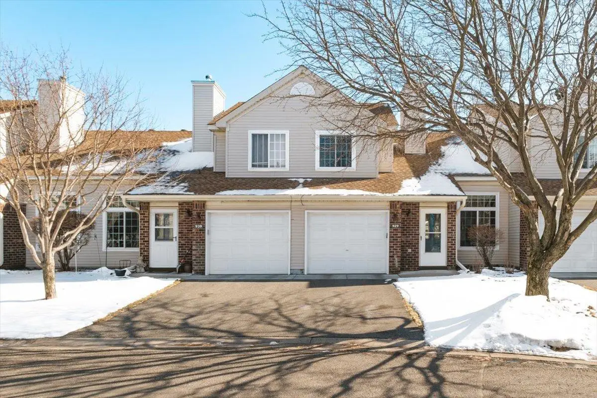 929 Old Steine Circle, New Brighton, MN 55112 - #1