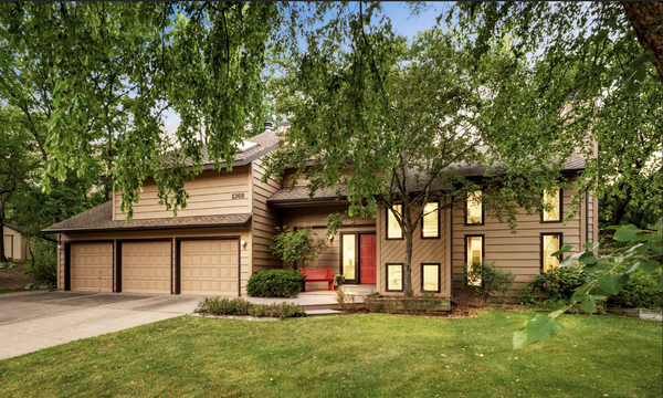 1368 32nd Avenue Nw, Saint Paul, MN 55112