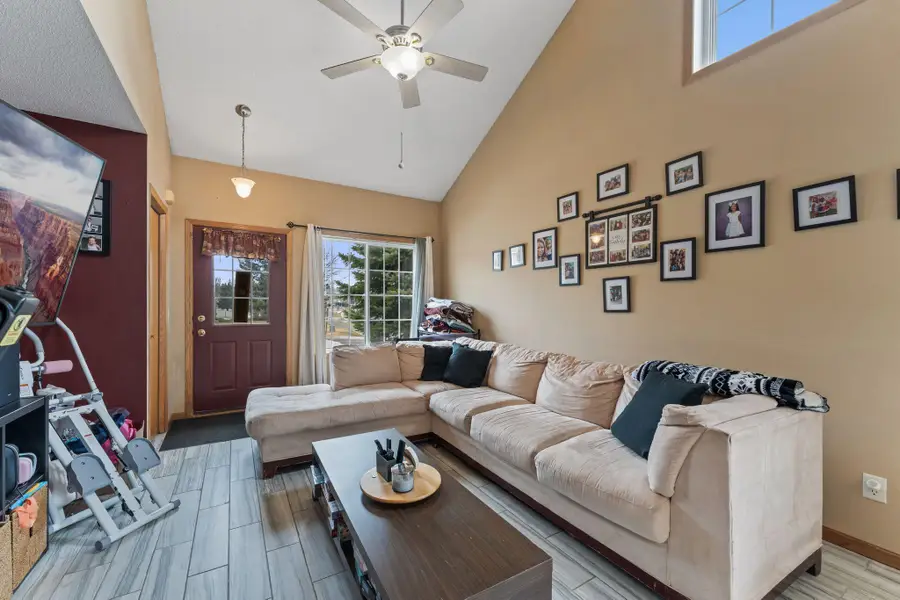 2196 Flamingo Drive, Shakopee, MN 55379 - #3