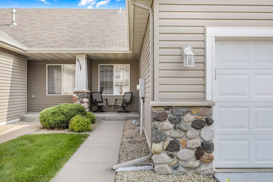 10450 64th Way Ne, Albertville, MN 55301 - #2