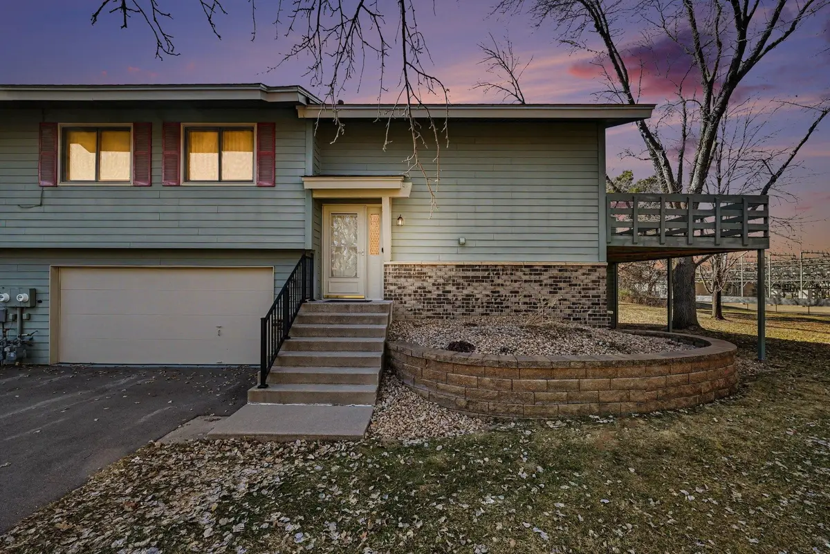 11115 Vessey Circle, Minneapolis, MN 55437 - #1