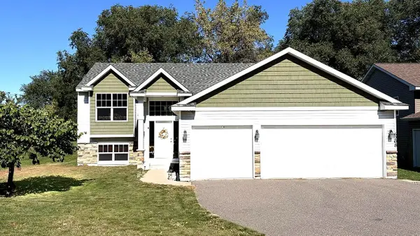 6208 39th Avenue N, Crystal, MN 55422