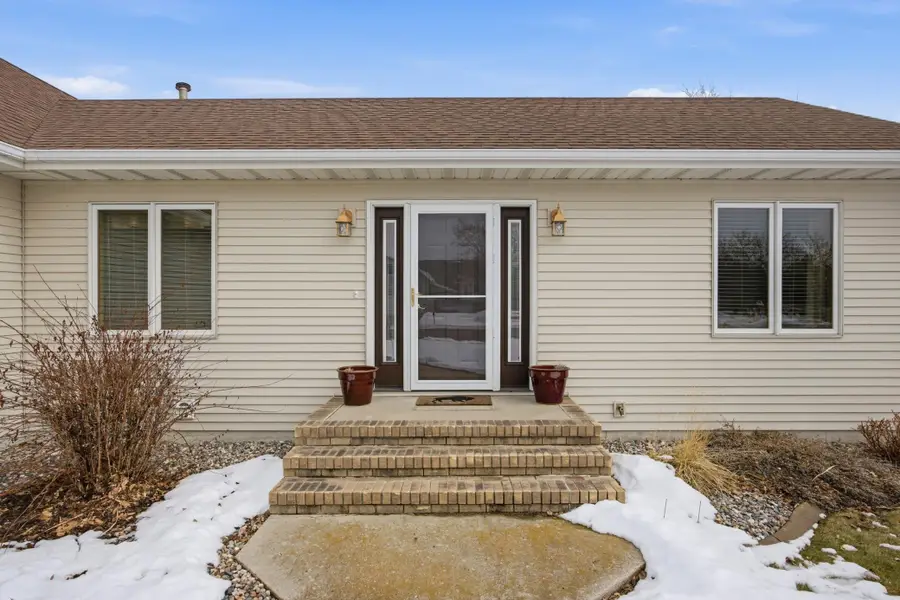 3916 5th Street S, Moorhead, MN 56560 - #3
