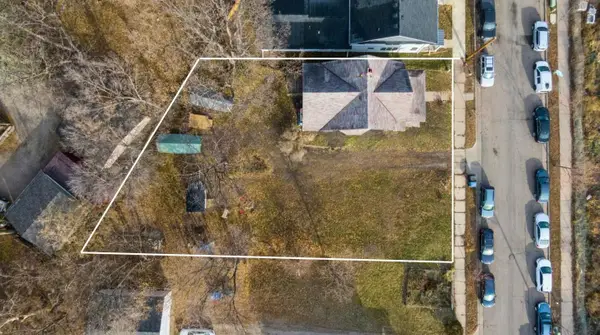 195 James Avenue N, Minneapolis, MN 55405