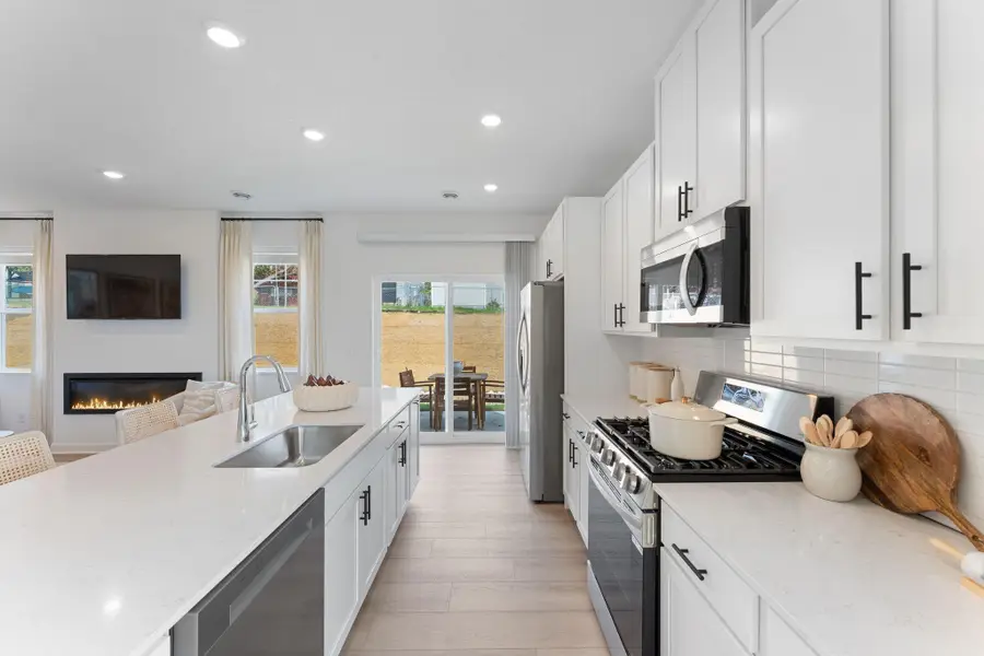 3472 Trails End Circle, Eagan, MN 55123 - #3