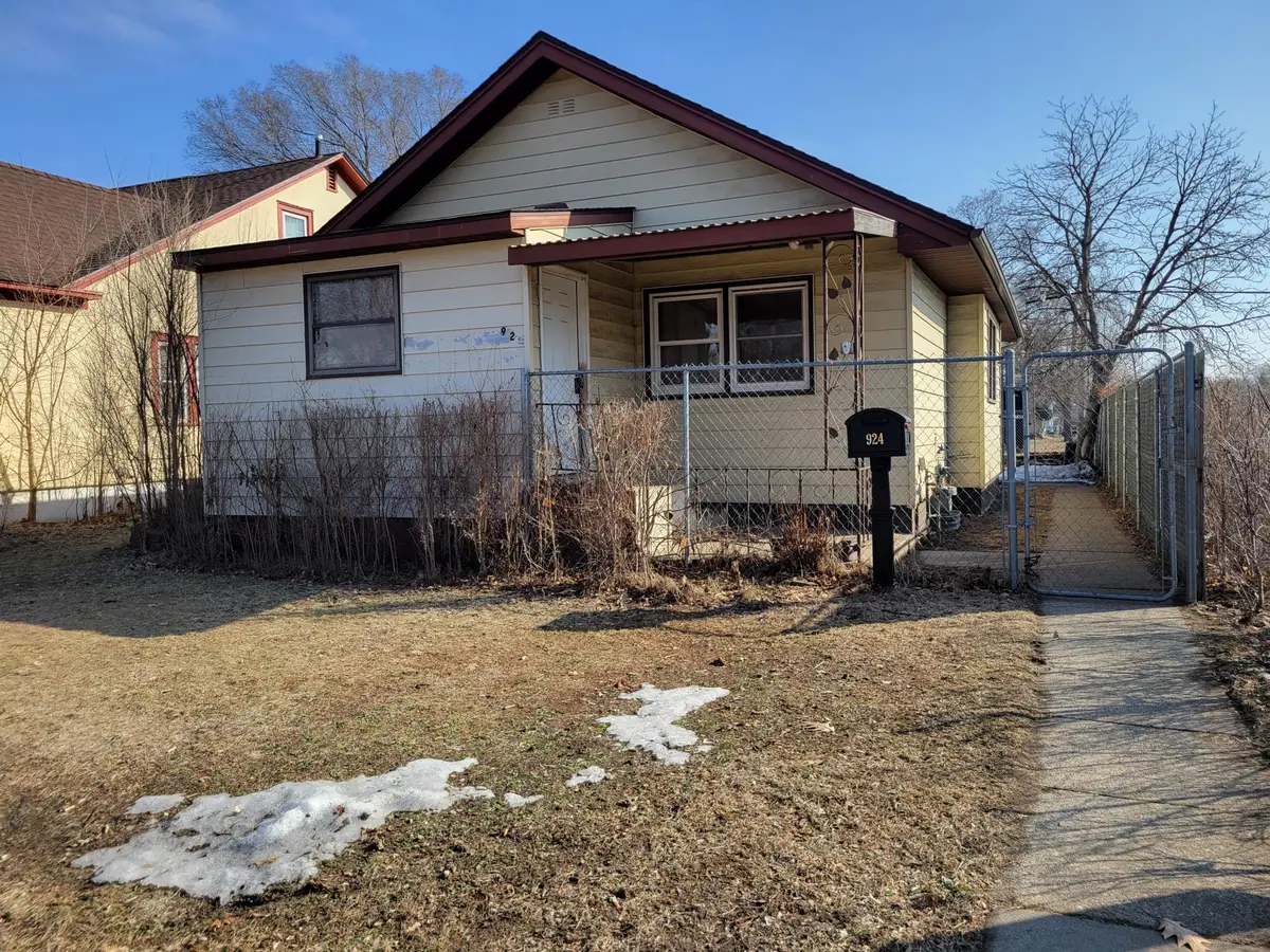 924 13th Avenue S, Saint Cloud, MN 56301 - #1