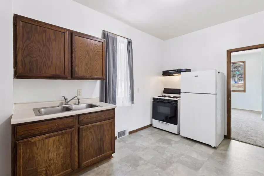 534 Annapolis Street, South Saint Paul, MN 55075 - #3