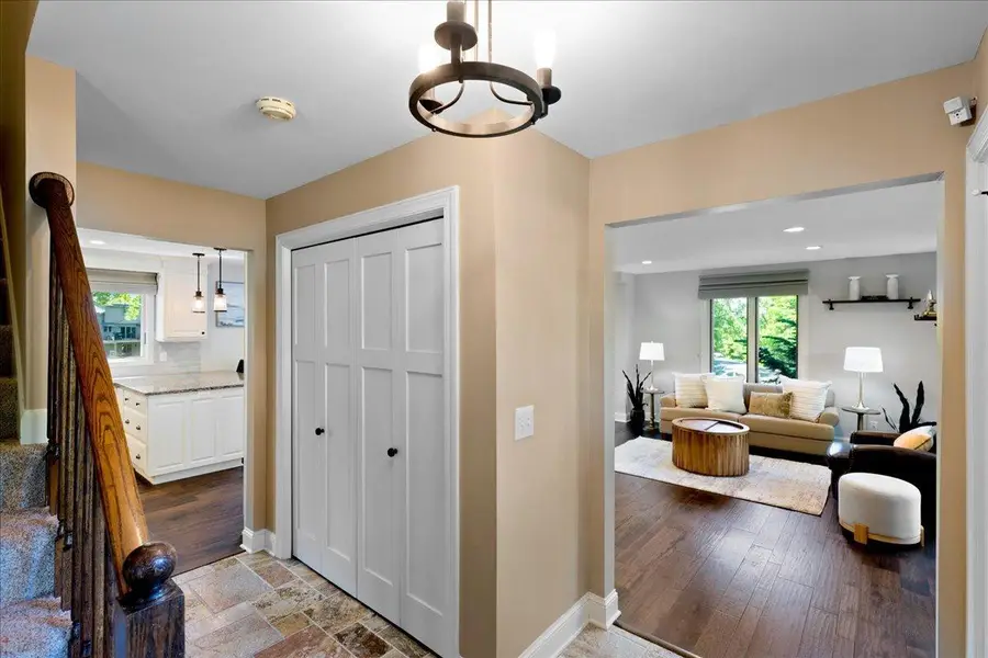 8017 Tierneys Woods Curve, Minneapolis, MN 55438 - #3